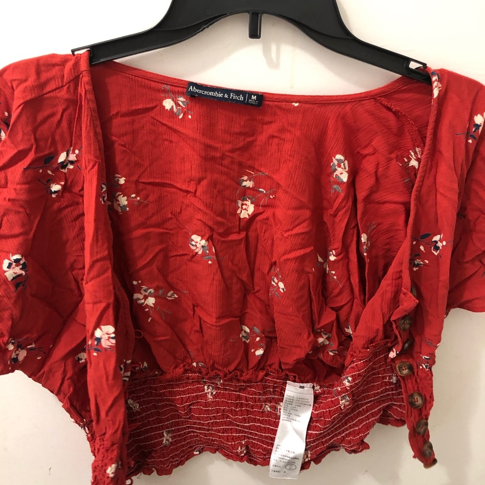 Floral button top